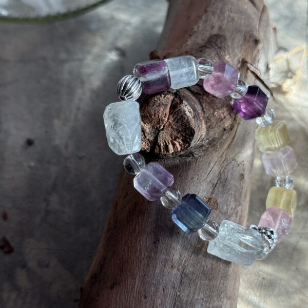 【灵性 × 生命力】天然极光紫水晶×绿发晶方糖手串｜MuMu Energy独家设计 【Spiritual Light × Life Energy】Faceted Aurora Amethyst × Green Rutilated Quartz Bracelet｜MuMu Energy Original - 图片 2