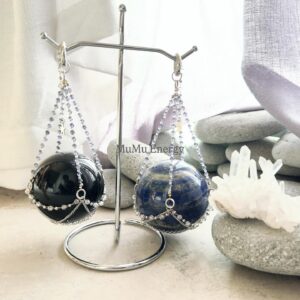 黑曜石 × 青金石 水晶吊饰｜能量守护球 Obsidian × Lapis Lazuli Crystal Hanging Sphere | Energy Protection Ornament