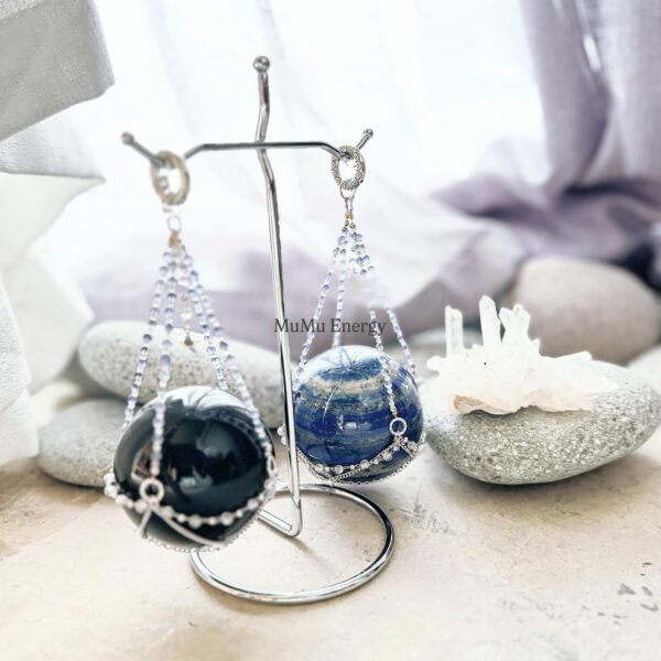 黑曜石 × 青金石 水晶吊饰｜能量守护球 Obsidian × Lapis Lazuli Crystal Hanging Sphere | Energy Protection Ornament - 图片 3