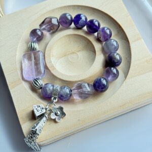 ✨ 紫水晶复古银饰手链｜Amethyst Bracelet with Vintage Silver Charms