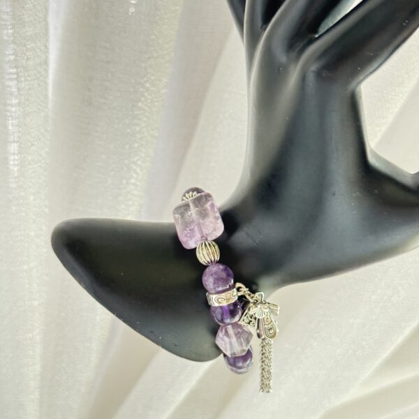 ✨ 紫水晶复古银饰手链｜Amethyst Bracelet with Vintage Silver Charms - 图片 4