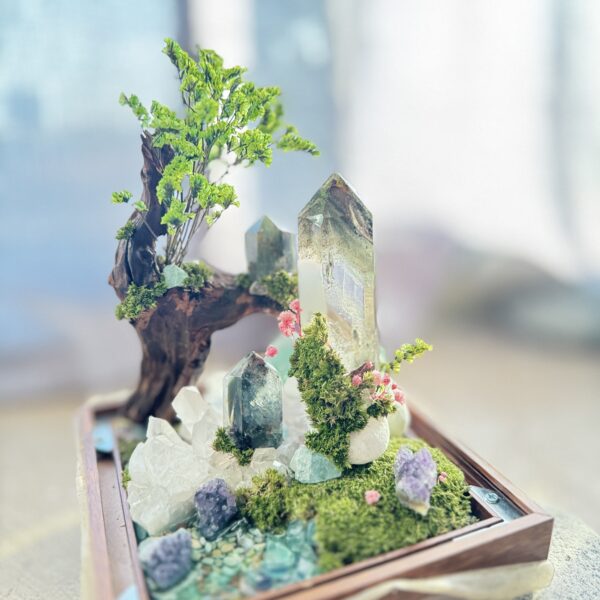 森林守护之塔 · 水晶疗愈景观摆件 Forest Guardian Crystal Tower · Healing Crystal Landscape - 图片 2